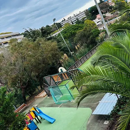 Cosy T2 Terrasse Piscine Parking 戛纳